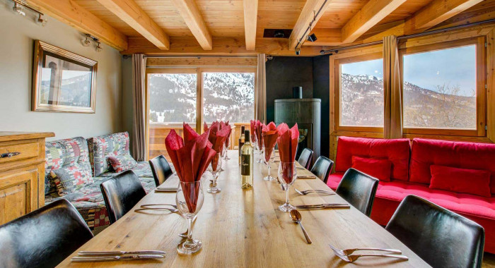 Chalet Aline, Meribel ski chalet, image 2